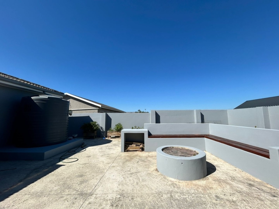 3 Bedroom Property for Sale in Fountains Estate Eastern Cape